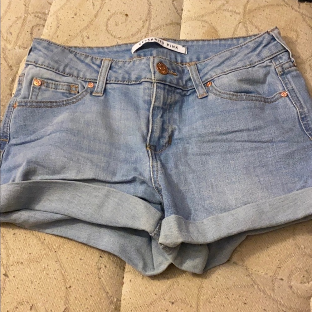 light wash low rise shorts